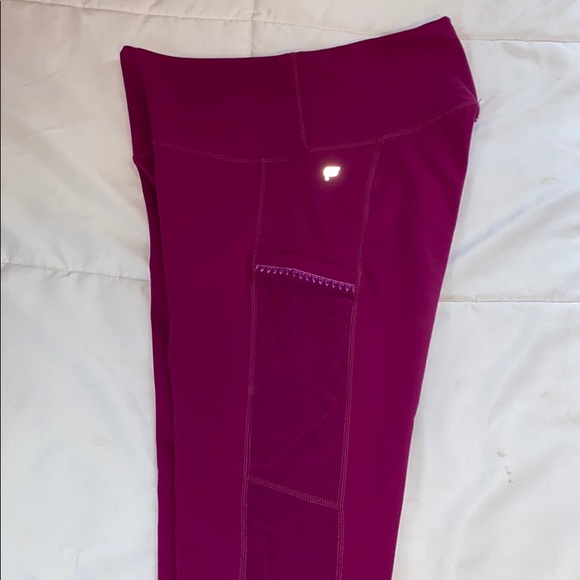 Fabletics leggings - Picture 2 of 6